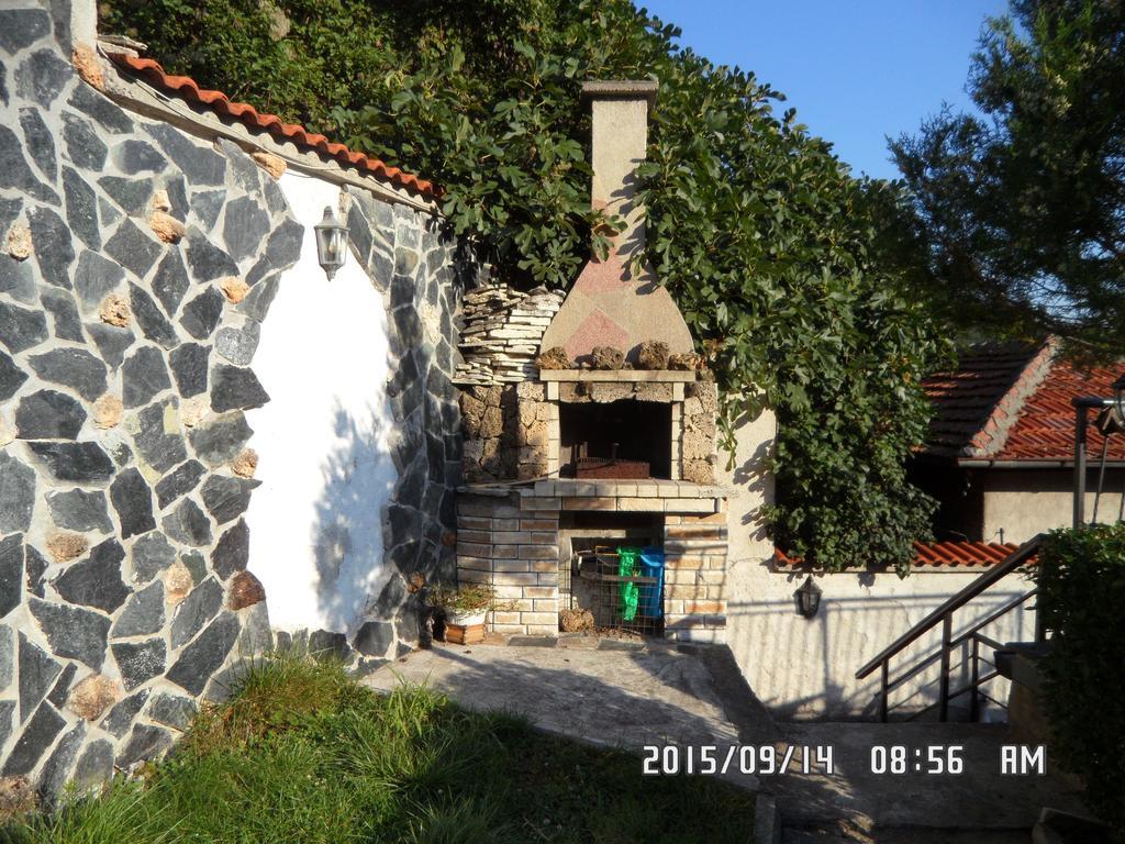 Guest House Perla Bačkovo Esterno foto