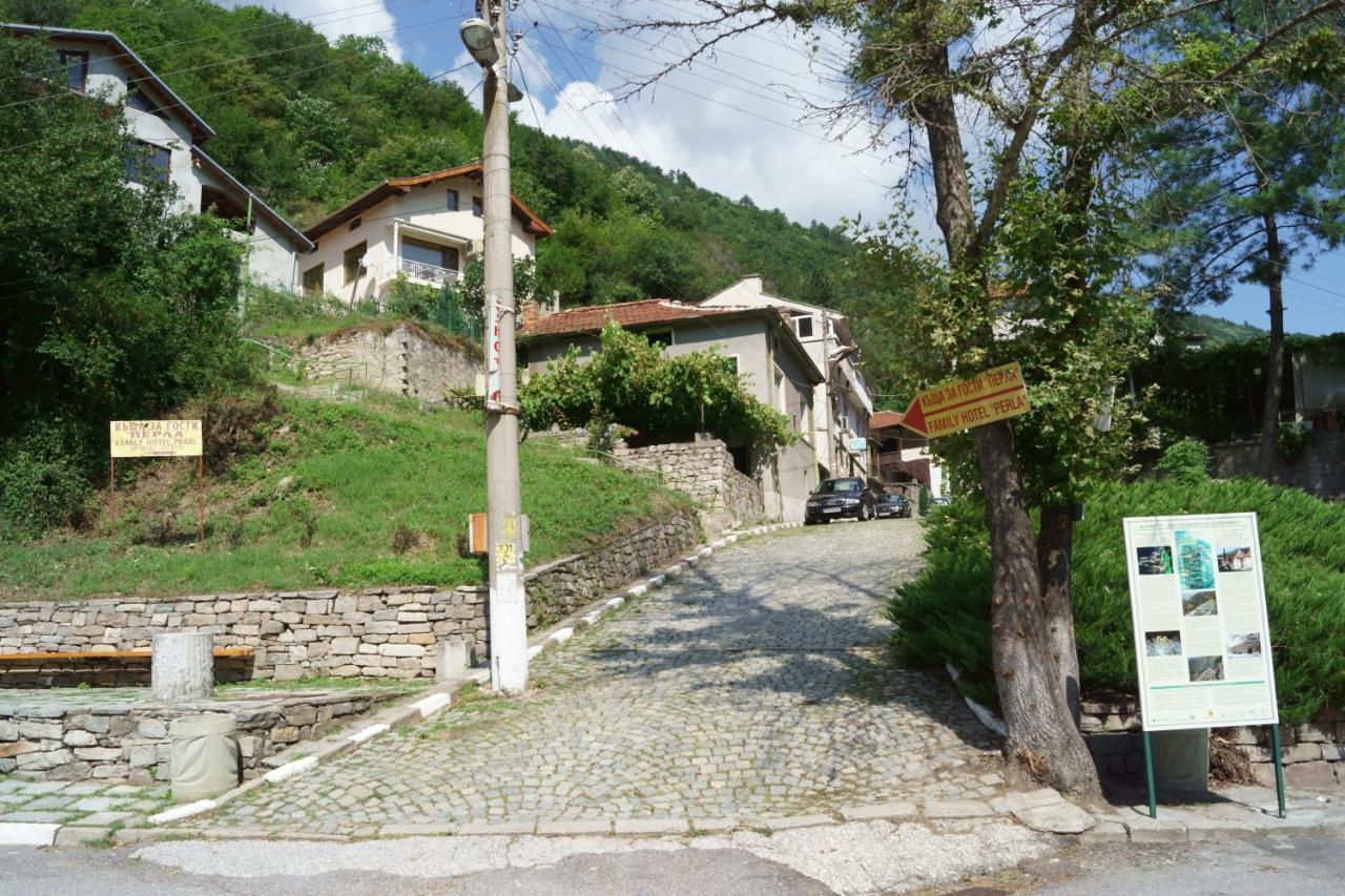 Guest House Perla Bačkovo Esterno foto