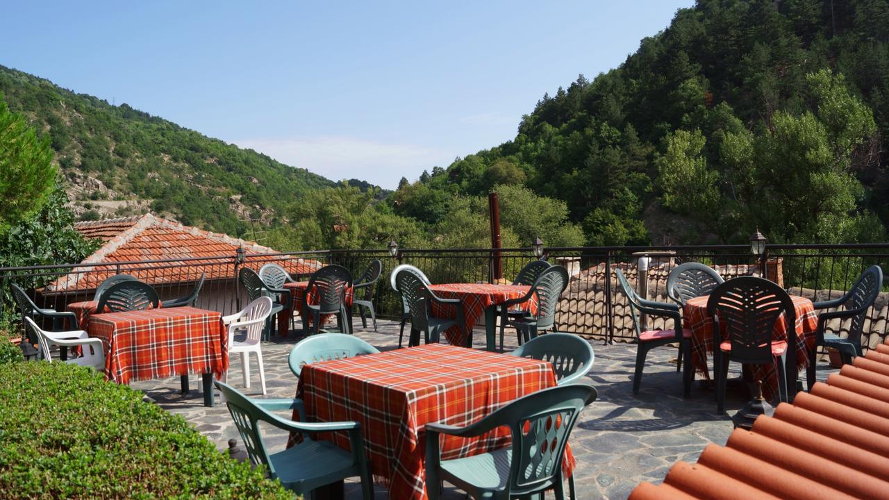 Guest House Perla Bačkovo Esterno foto