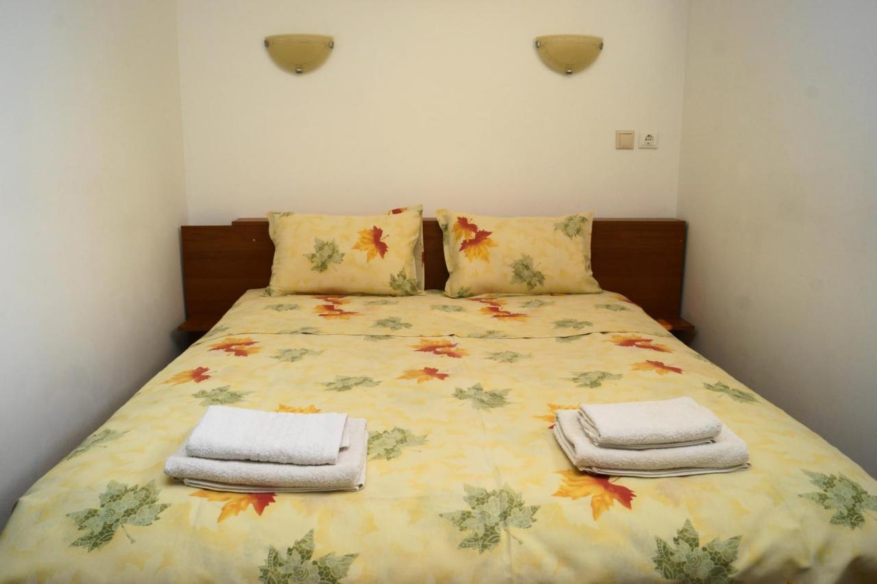 Guest House Perla Bačkovo Esterno foto