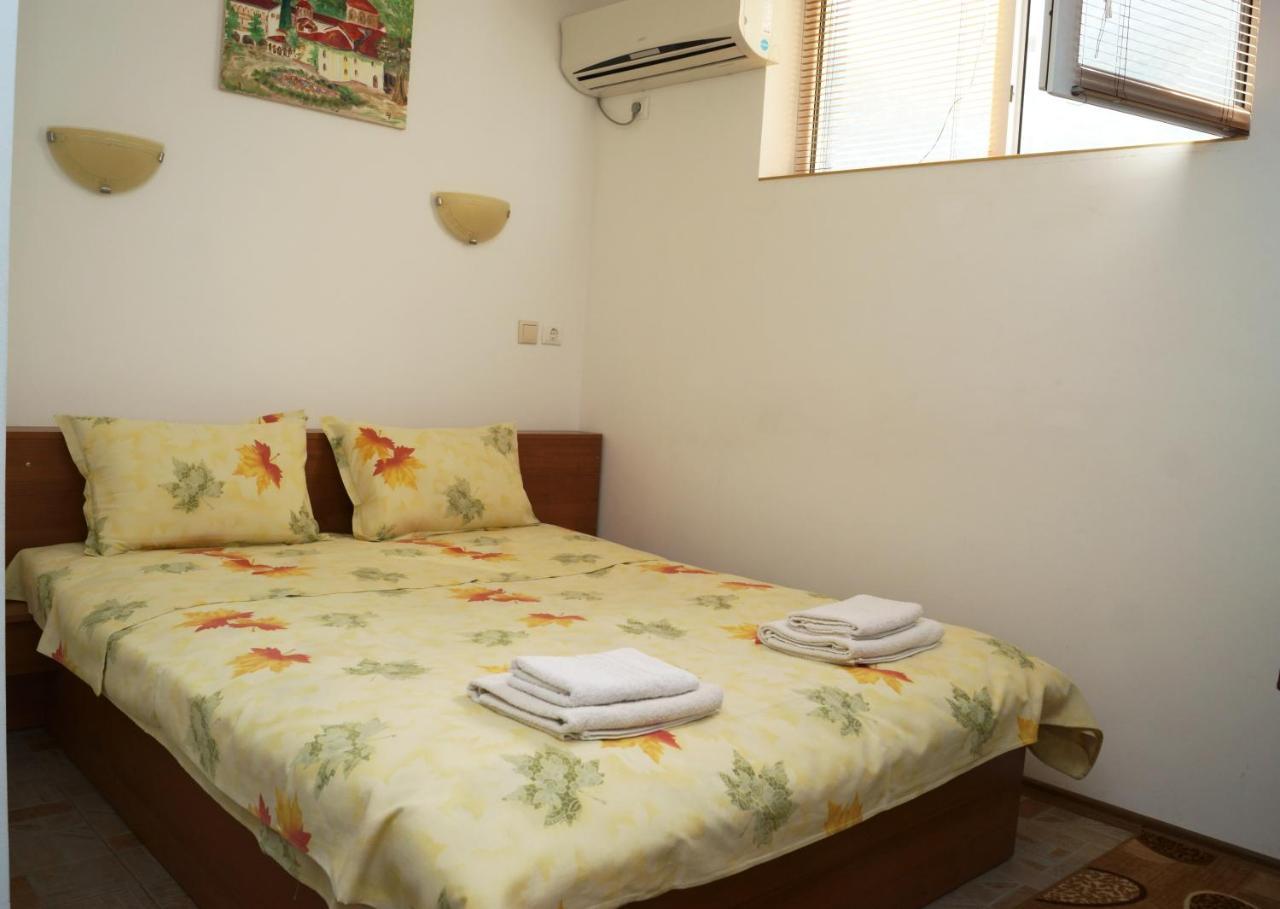 Guest House Perla Bačkovo Esterno foto