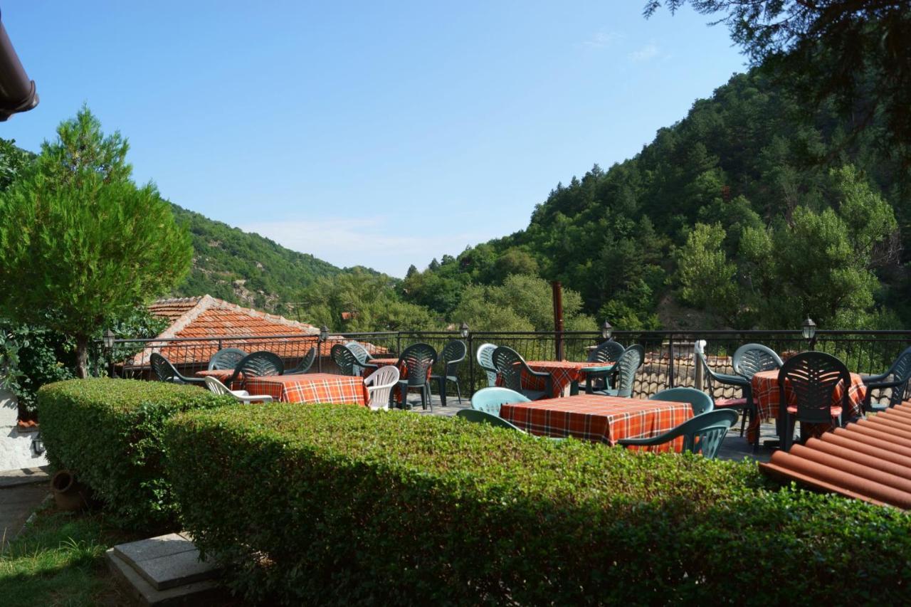 Guest House Perla Bačkovo Esterno foto