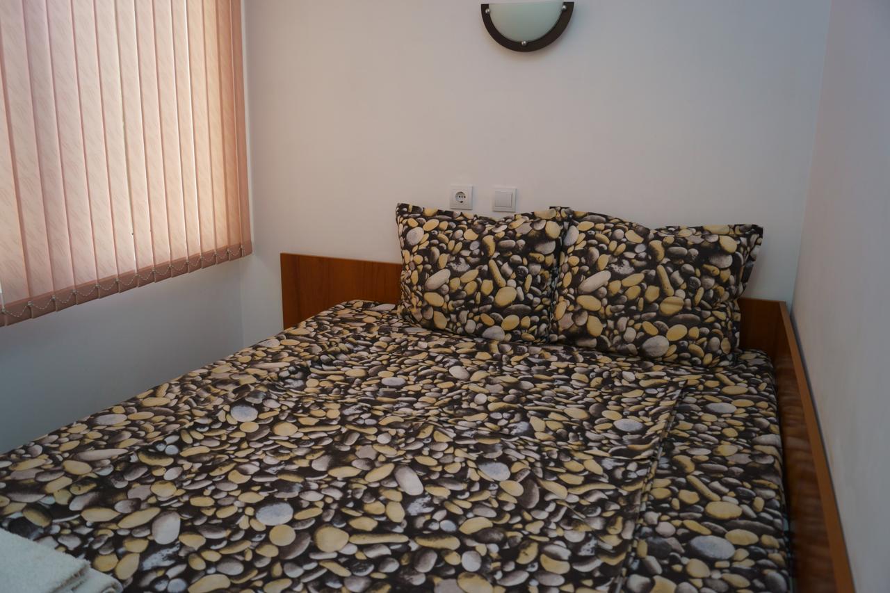 Guest House Perla Bačkovo Esterno foto