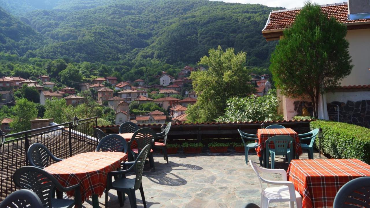 Guest House Perla Bačkovo Esterno foto